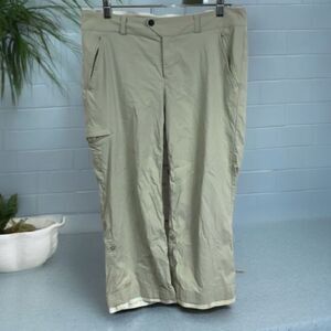 Columbia Titanium Women's Size 8 Hiking Capri Trail Pants Roll Tab Cuff Cargo